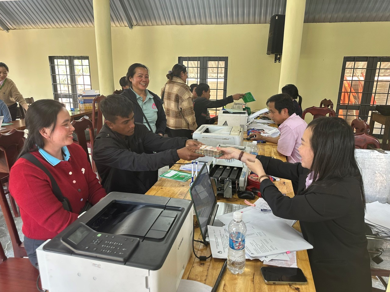 CHÍNH SÁCH THÁNG 2